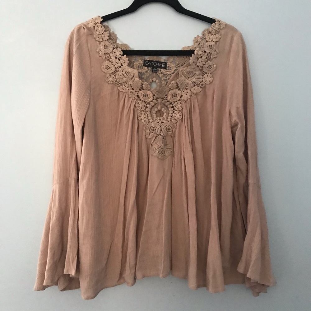 Bell sleeve taupe top